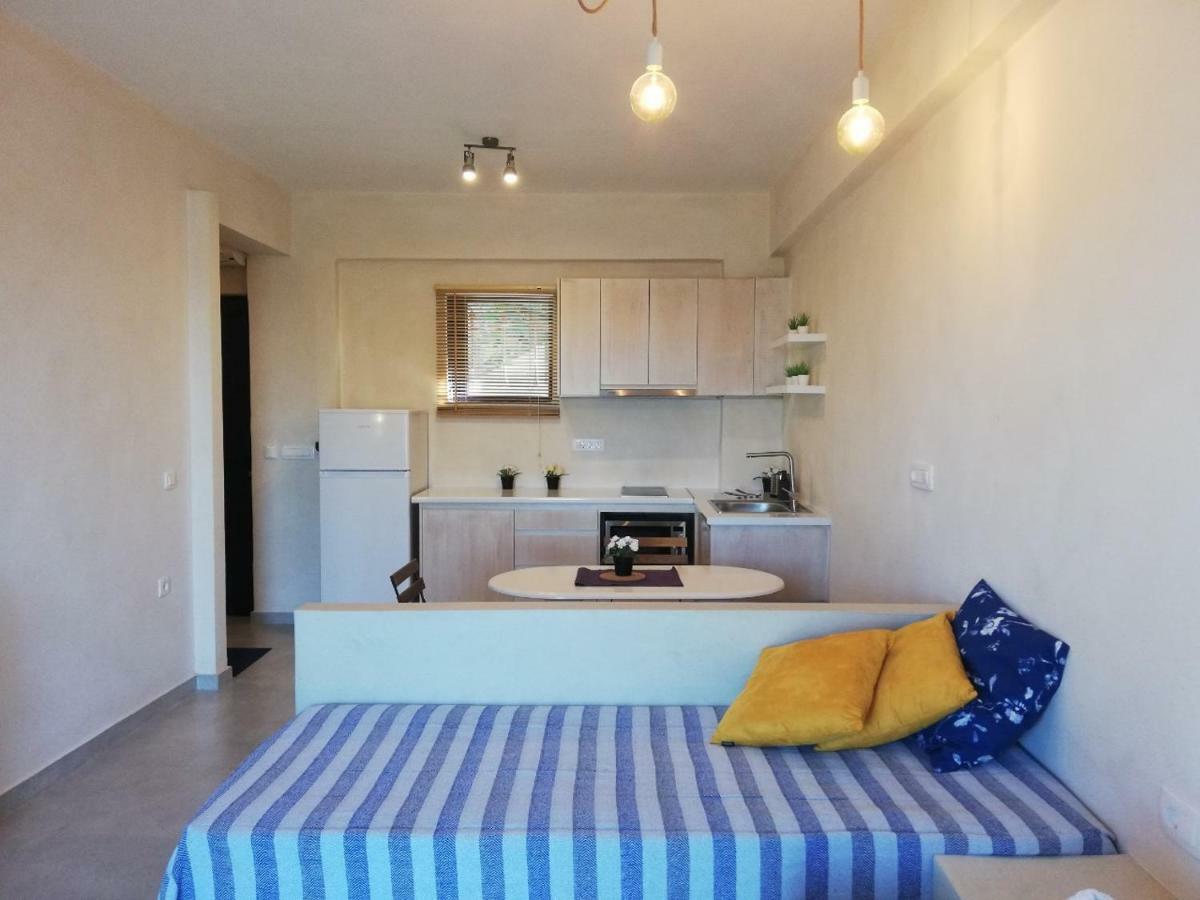 Diomare Villas Kypseli エクステリア 写真